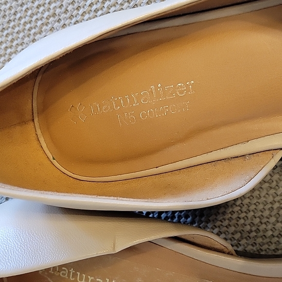 NATURALIZER SANDAL SIZE 10 - Picture 7 of 8